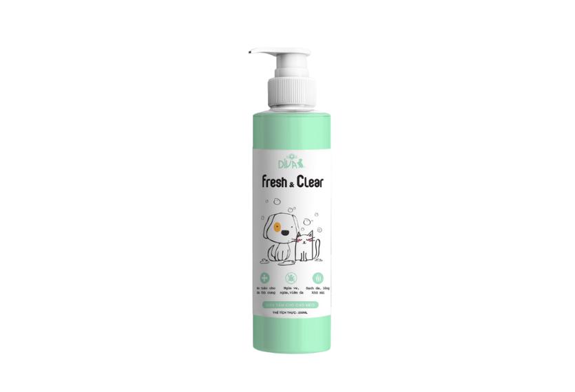 Diva - Sữa Tắm Trị Liệu Chó & Mèo 250ml (Trị Ve Rận)